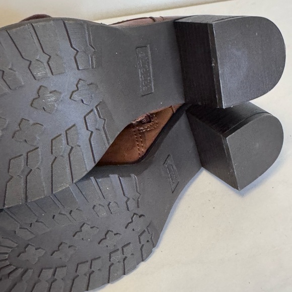 Sonoma Brown Lace Up Riding Boots with Buckle Straps - Picture 9 of 10